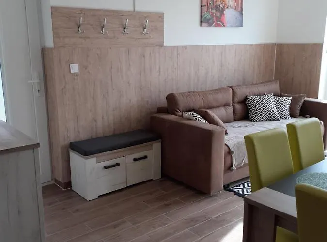 Rozsadomb Διαμέρισμα *