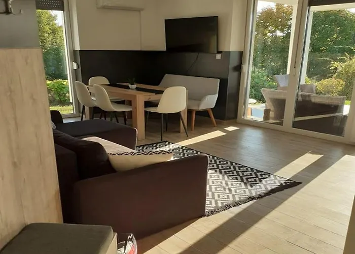 Rozsadomb Διαμέρισμα *